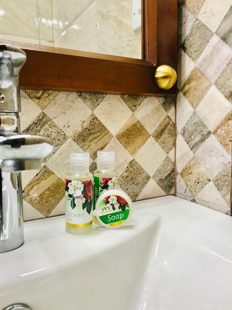 Ivy Bungalow Νουβάρα Ελίγια Εξωτερικό φωτογραφία